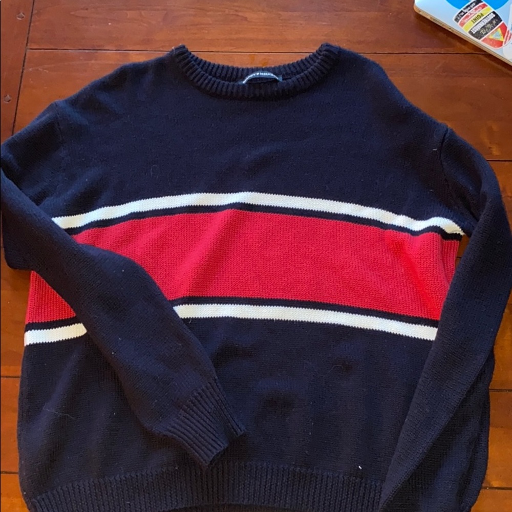 Brandy Melville sweater